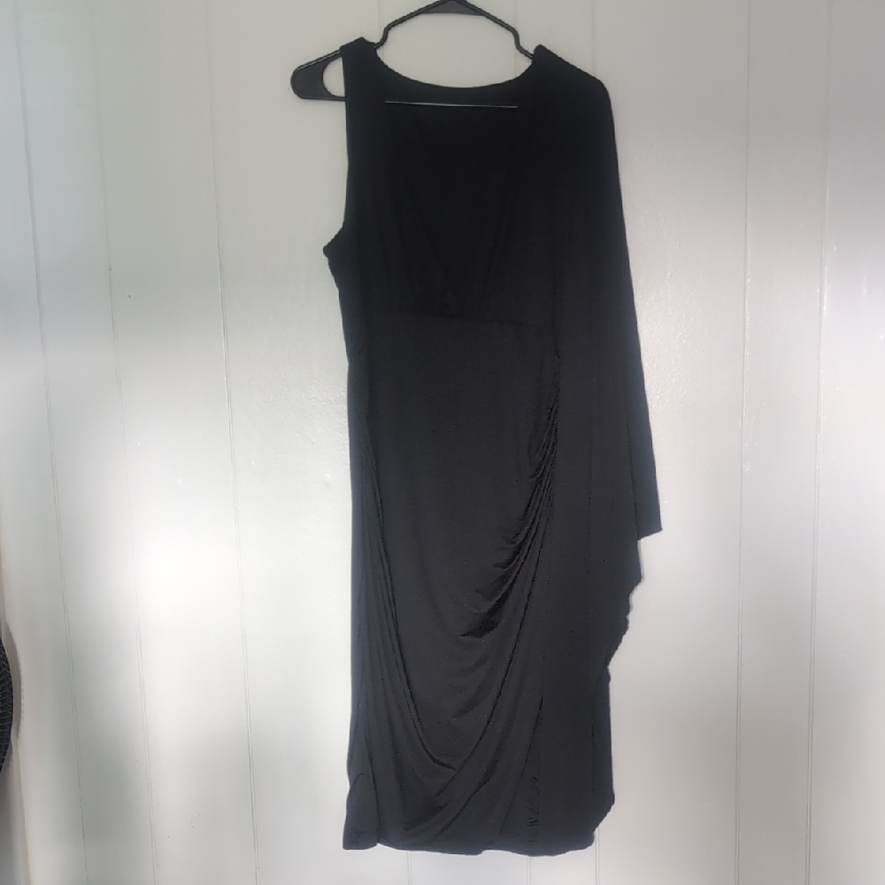 Elegant Black Draped Women's Dress Asymmetrical Sleeve